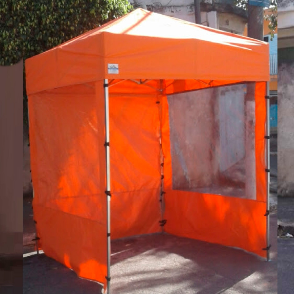 tenda-laranja-abertura-3-lados